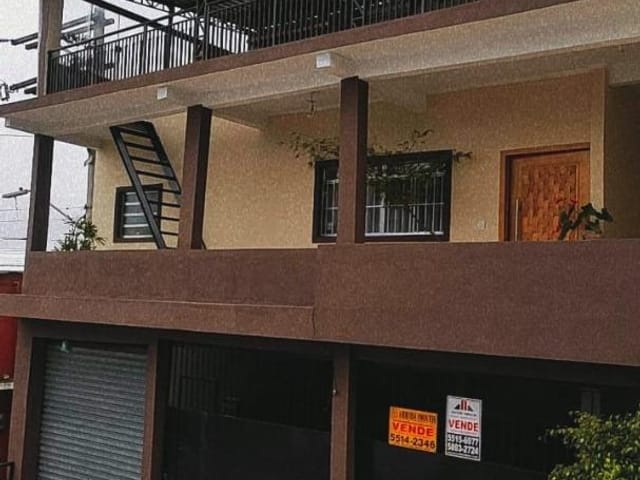 Casa com 184m² 7 quartos e 2 banheiros, à venda, no bairro Jardim Santa Zélia em São Paulo