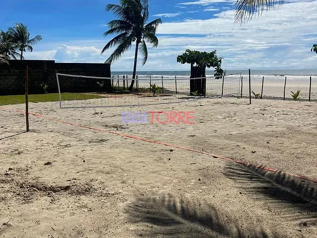 Casa com 1750m² 3 quartos e 5 banheiros, à venda, no bairro Olivença em Ilhéus