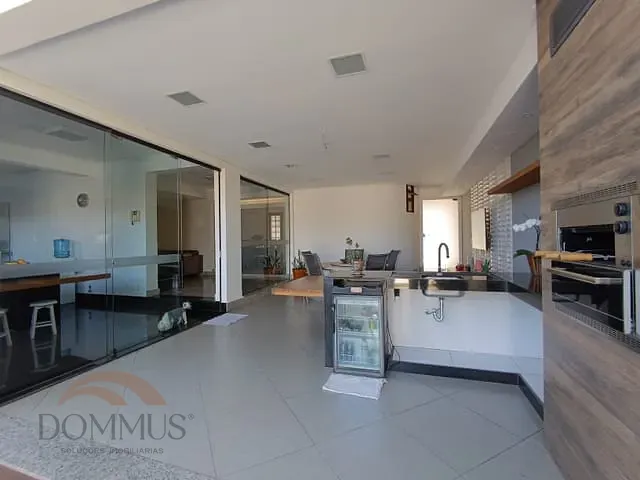 Casa com 345m² 4 quartos e 4 banheiros, à venda, no bairro Cariru em Ipatinga