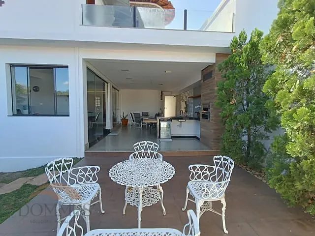 Casa com 345m² 4 quartos e 4 banheiros, à venda, no bairro Cariru em Ipatinga