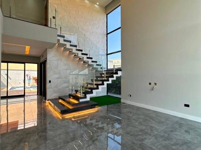 Casa com 369m² 3 quartos e 1 banheiro, à venda, no bairro Vila Cordenonsi em Americana