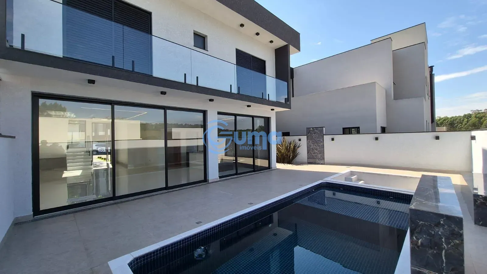 Casa, 3 quartos, 221 m² - Foto 2