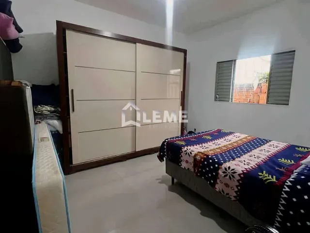 Casa 4 quartos e 2 banheiros, à venda, no bairro Vila Santa Rosa em Mococa