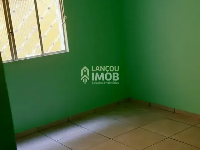 Casa 3 quartos e 2 banheiros, à venda, no bairro Jardim Mirante em Várzea Paulista