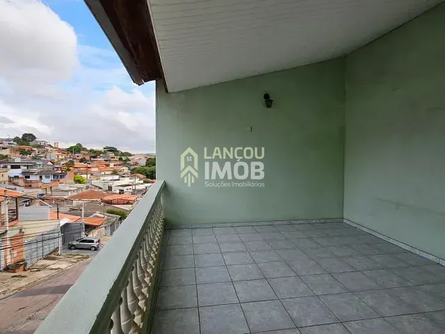 Casa 3 quartos e 2 banheiros, à venda, no bairro Jardim Mirante em Várzea Paulista