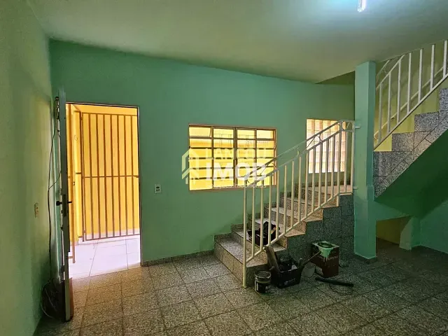 Casa 3 quartos e 2 banheiros, à venda, no bairro Jardim Mirante em Várzea Paulista