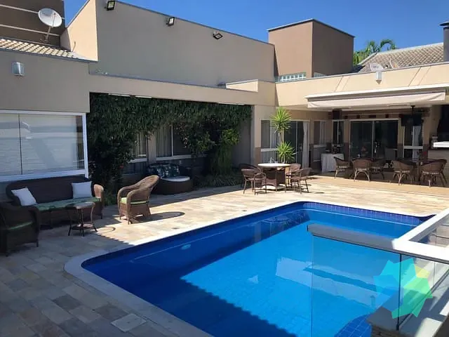 Casa com 1050m² 5 quartos e 5 banheiros, à venda, no bairro Terras de Monte Serrat em Salto