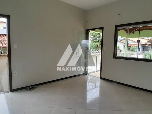 Casa 3 quartos e 1 banheiro, para alugar, no bairro São Francisco em Araçuaí