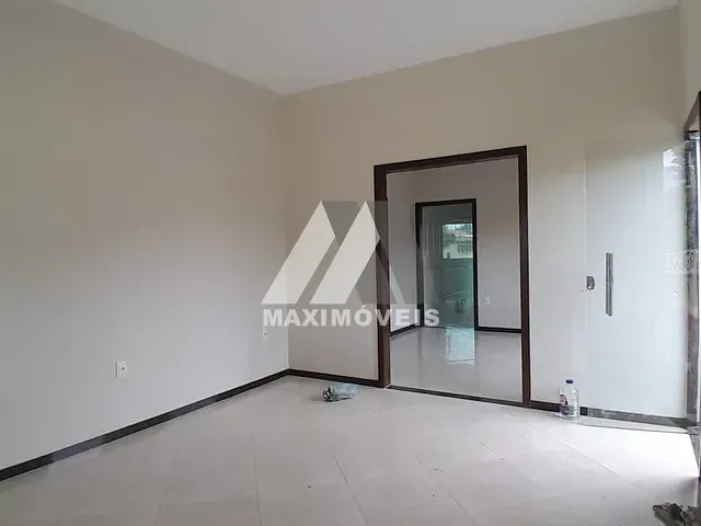 Casa 3 quartos e 1 banheiro, para alugar, no bairro São Francisco em Araçuaí