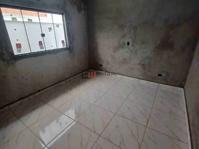 Casa 2 quartos e 1 banheiro, à venda, no bairro Jardim da Urca em Londrina
