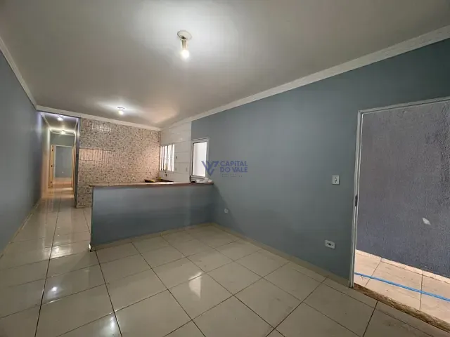 Casa com 130m² 3 quartos e 2 banheiros, à venda, no bairro Jardim Oriente em São José dos Campos
