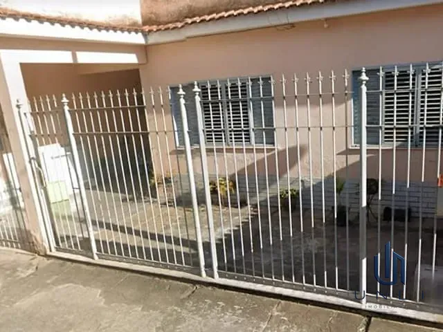 Casa 3 quartos e 1 banheiro, à venda, no bairro Fatima em Barra do Piraí