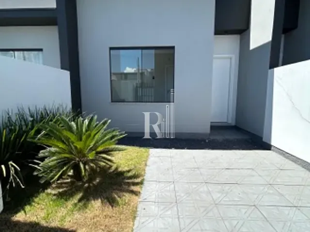 Casa 2 quartos e 1 banheiro, à venda, no bairro Joáia em Tijucas