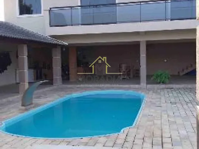 Casa com 588m² 4 quartos e 3 banheiros, à venda, no bairro Vila Conceição em Guaxupé