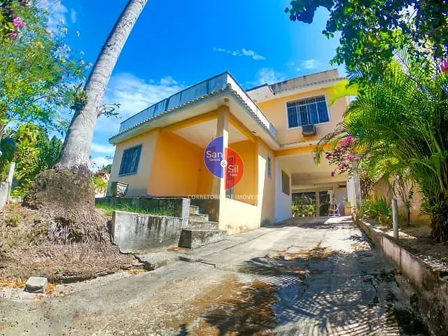 Casa com 1506m² 5 quartos e 3 banheiros, à venda, no bairro Praia de Olaria (Praia de Mauá) em Magé