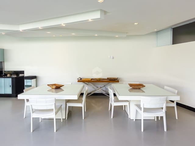 Casa com 1005m² 4 quartos e 7 banheiros, à venda, no bairro Barra da Tijuca em Rio de Janeiro