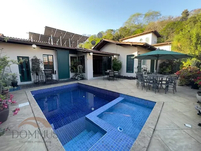 Casa com 524m² 3 quartos e 4 banheiros, à venda, no bairro Cariru em Ipatinga