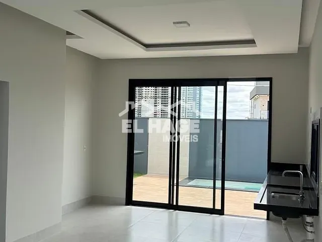 Casa com 250m² 3 quartos e 4 banheiros, à venda, no bairro Ribeirão do Lipa em Cuiabá