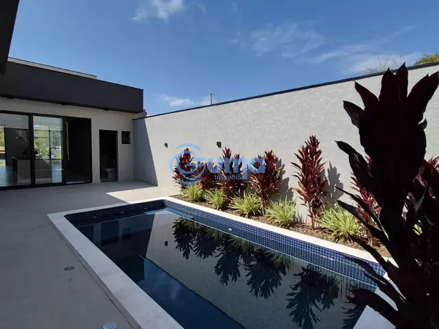 Casa com 350m² 3 quartos e 5 banheiros, à venda, no bairro Condomínio Residencial Euroville II em Bragança Paulista