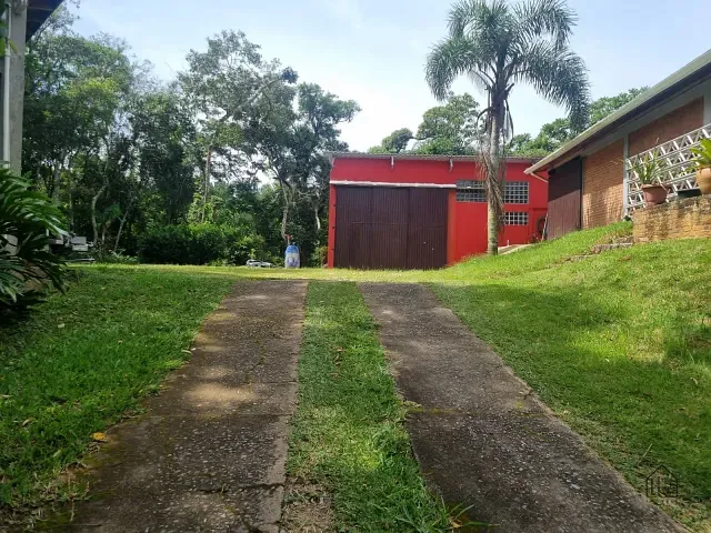 Casa 4 quartos e 2 banheiros, à venda, no bairro Chácara Santa Mônica em Vargem Grande Paulista