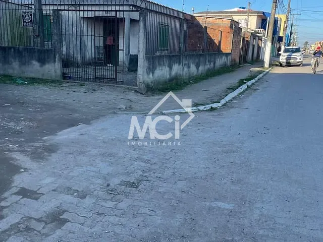 Casa 1 quarto e 1 banheiro, à venda, no bairro São Gonçalo em Pelotas