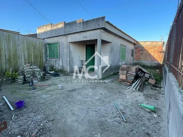 Casa 1 quarto e 1 banheiro, à venda, no bairro São Gonçalo em Pelotas