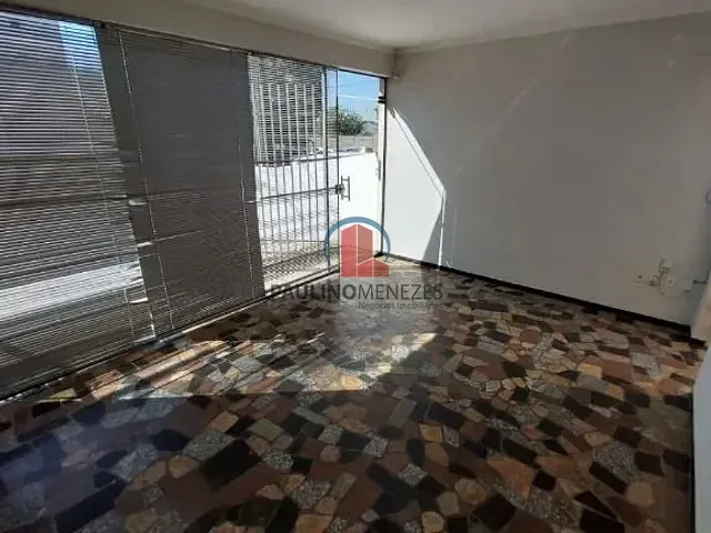 Casa com 300m² 3 quartos e 1 banheiro, para alugar, no bairro Vila Santa Catarina em Americana