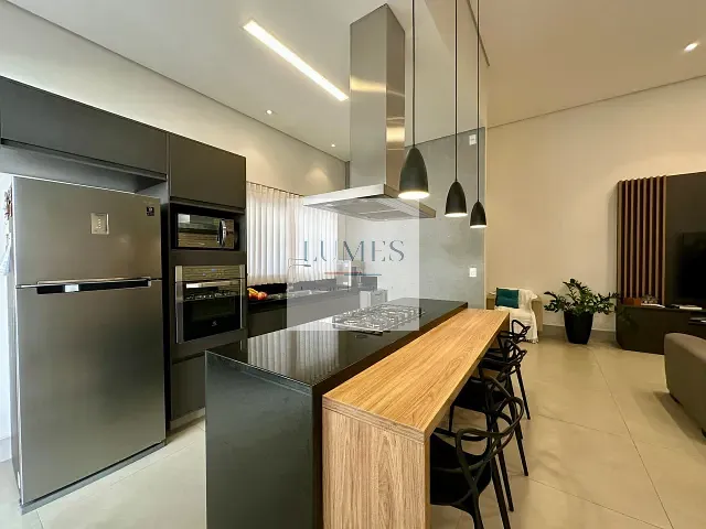 Casa 3 quartos e 3 banheiros, à venda, no bairro Jardim das Flores em Santa Bárbara D'Oeste