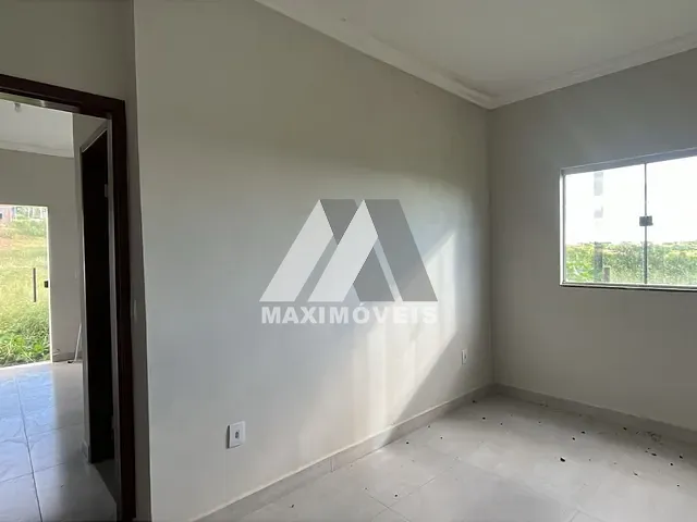Casa 1 quarto e 1 banheiro, para alugar, no bairro Alto Paraiso em Araçuaí