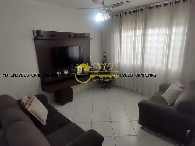 Casa com 300m² 3 quartos e 3 banheiros, à venda, no bairro Vila Aeroporto em Campinas