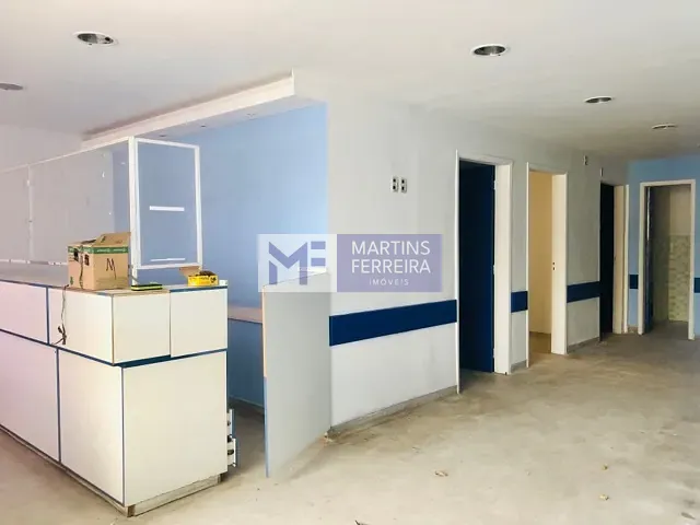 Casa com 374m², para alugar, no bairro Bonsucesso em Rio de Janeiro