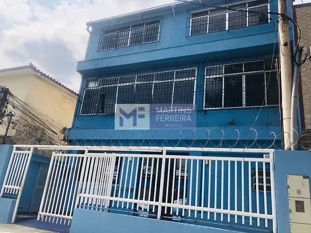 Casa com 374m², para alugar, no bairro Bonsucesso em Rio de Janeiro