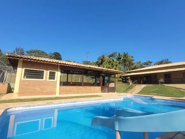 Casa com 1610m² 3 quartos e 2 banheiros, à venda, no bairro CACHOEIRA ABAIXO em Piracaia