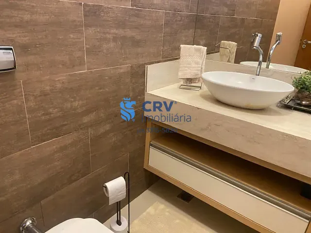 Casa com 360m² 3 quartos e 3 banheiros, à venda, no bairro Esperança em Londrina