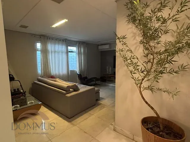 Casa com 533m² 3 quartos e 3 banheiros, à venda, no bairro Cariru em Ipatinga