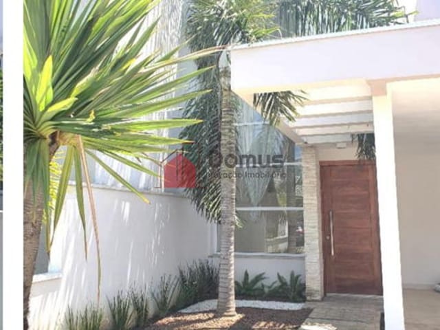 Casa com 271m², à venda, no bairro Crispim em Pindamonhangaba