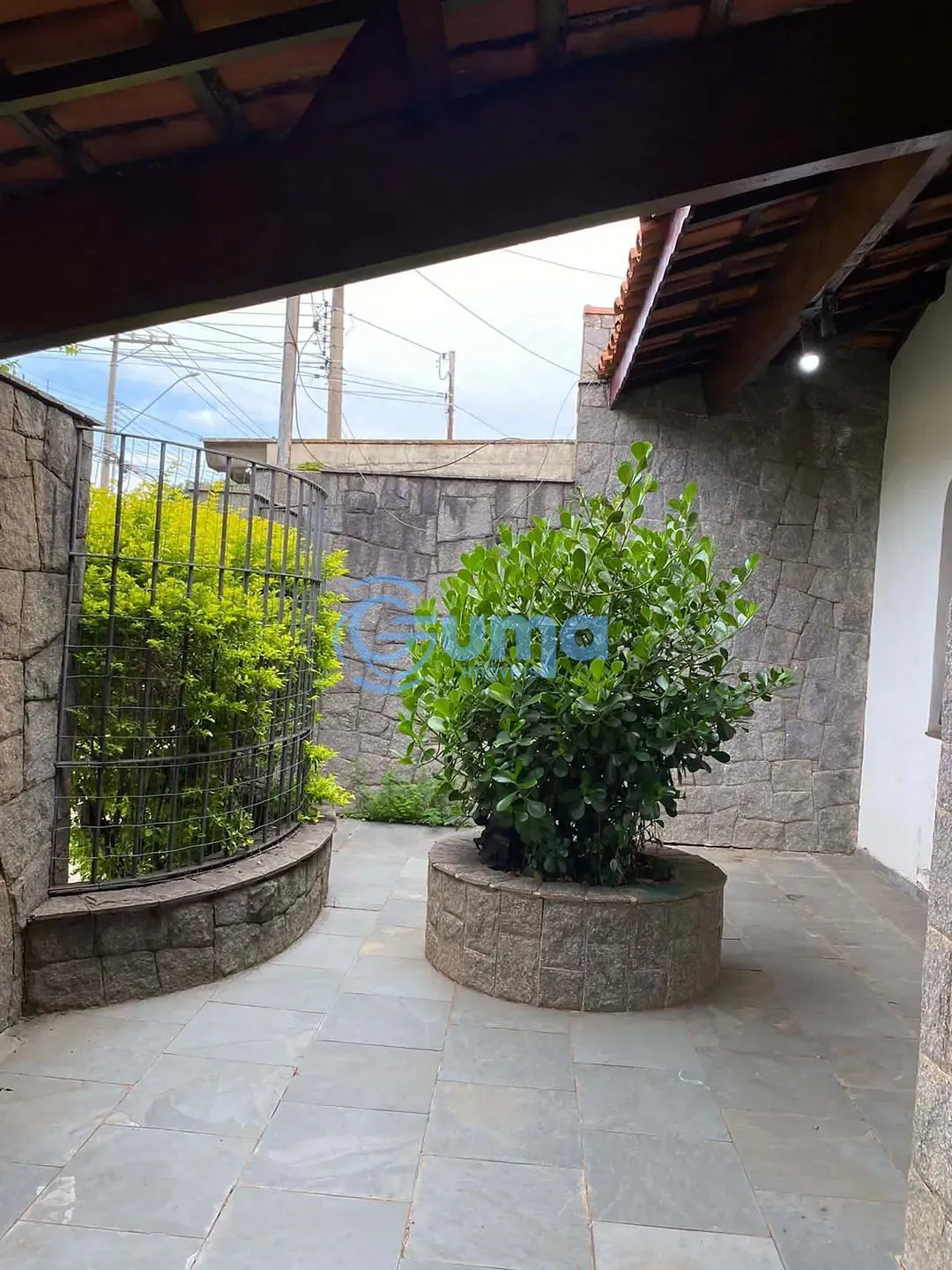 Casa, 3 quartos, 228 m² - Foto 2