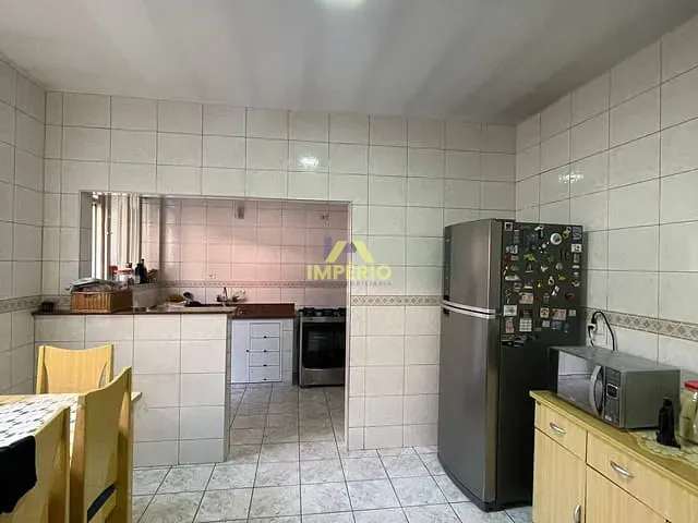 Casa com 154m² 3 quartos e 2 banheiros, à venda, no bairro Centro em Salto