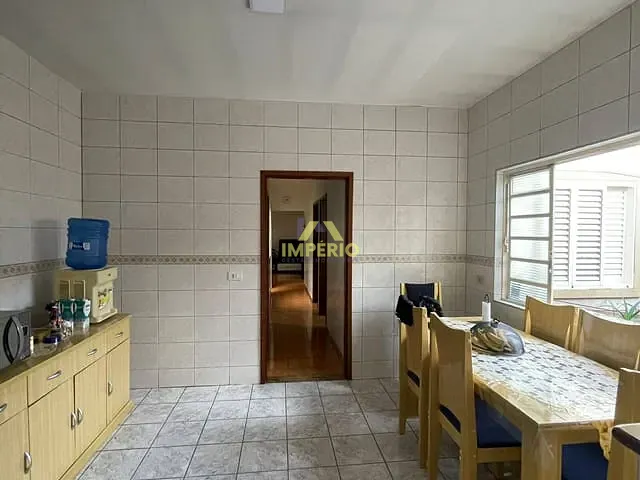 Casa com 154m² 3 quartos e 2 banheiros, à venda, no bairro Centro em Salto