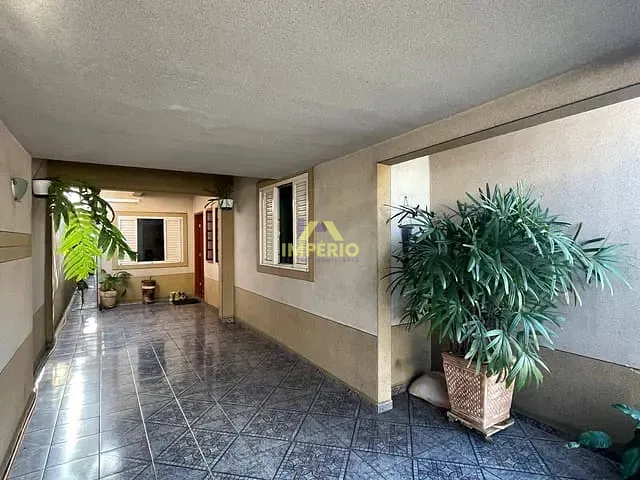 Casa com 154m² 3 quartos e 2 banheiros, à venda, no bairro Centro em Salto