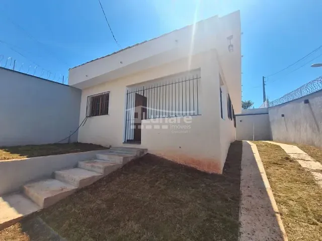 Casa com 180m² 2 quartos e 1 banheiro, à venda, no bairro Jardim Cecília em Mogi das Cruzes