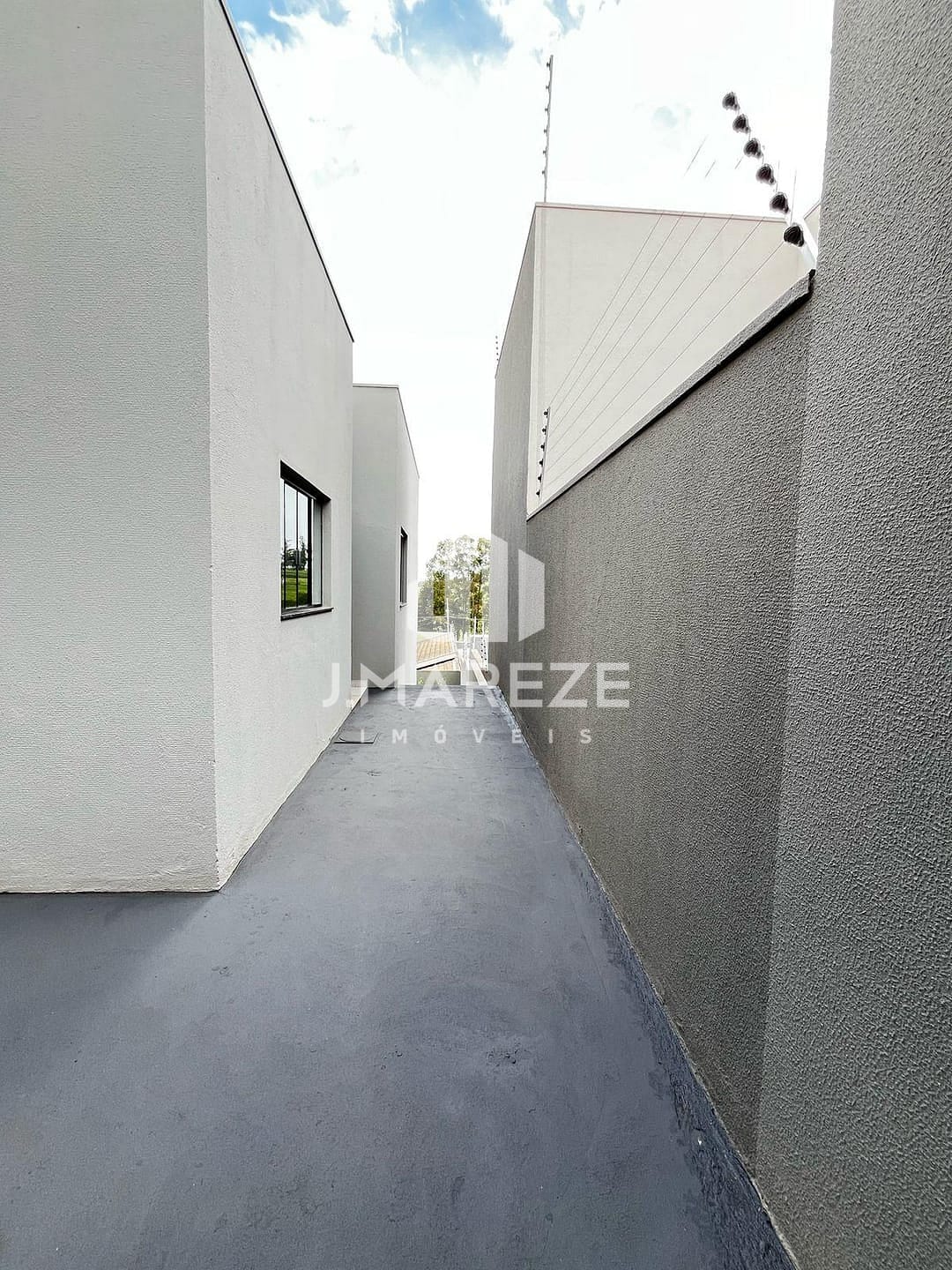 Casa à venda com 3 quartos, 77m² - Foto 13