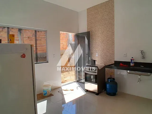 Casa com 240m² 2 quartos e 1 banheiro, à venda, no bairro Alto Paraiso em Araçuaí