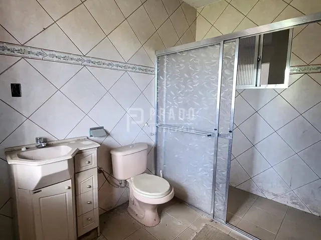 Casa 2 quartos e 2 banheiros, à venda, no bairro Fragata em Pelotas