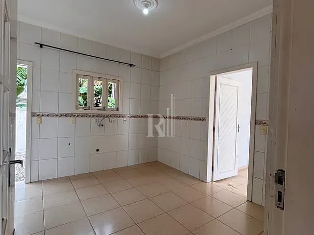 Casa com 181m² 2 quartos e 1 banheiro, à venda, no bairro Joáia em Tijucas