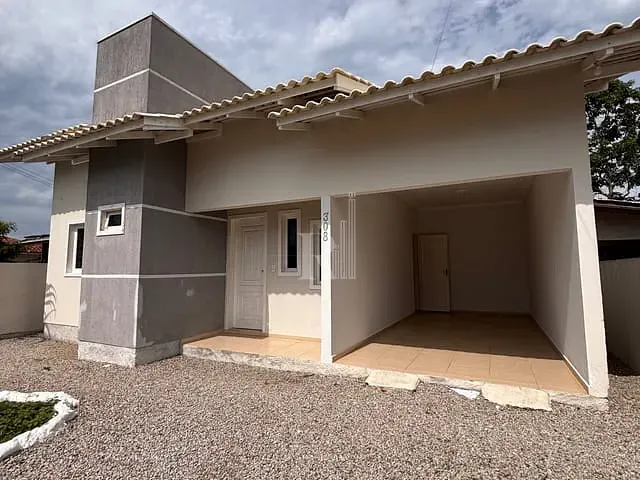 Casa com 181m² 2 quartos e 1 banheiro, à venda, no bairro Joáia em Tijucas