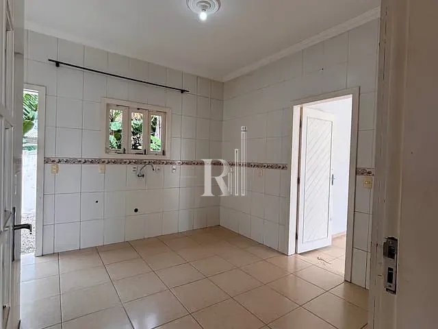 Casa com 181m² 2 quartos e 1 banheiro, à venda, no bairro Joáia em Tijucas