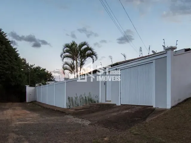 Casa com 723m² 3 quartos e 2 banheiros, à venda, no bairro Jardim Bela Vista em Andradas