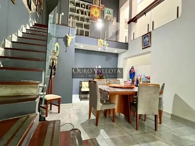 Casa 2 quartos e 4 banheiros, à venda, no bairro Cambuci em São Paulo
