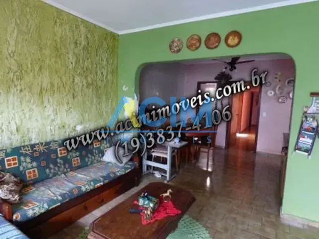 Casa com 300m², à venda, no bairro Centro em Jaguariúna